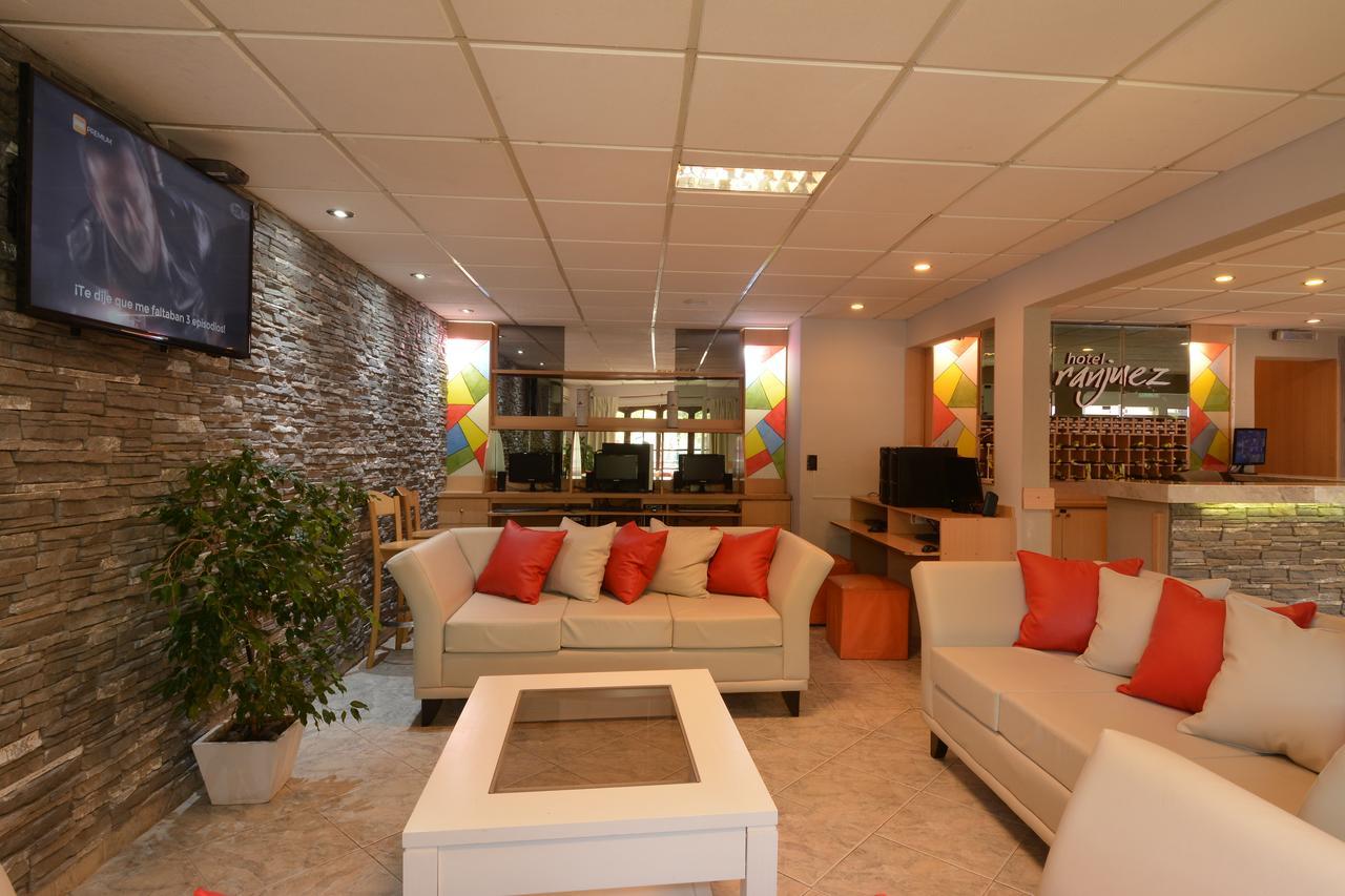 Hotel Aranjuez Villa Carlos Paz Eksteriør billede