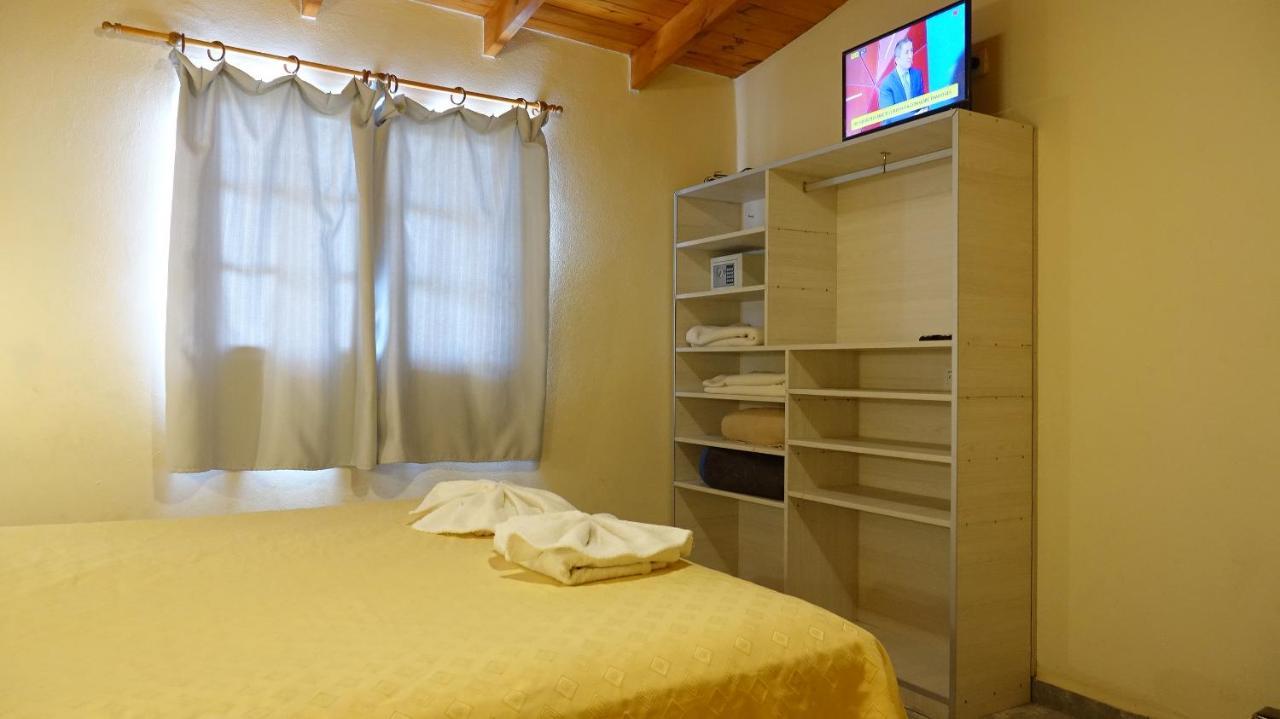 Hotel Aranjuez Villa Carlos Paz Eksteriør billede